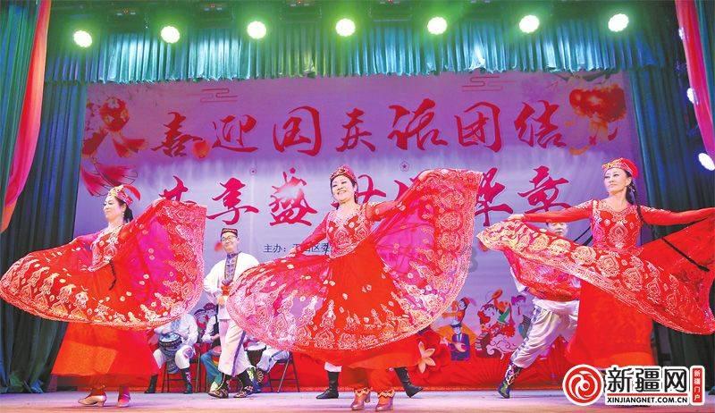 省政协十三届二次会议在昆隆重开幕
